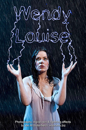 Wet-look glamour
