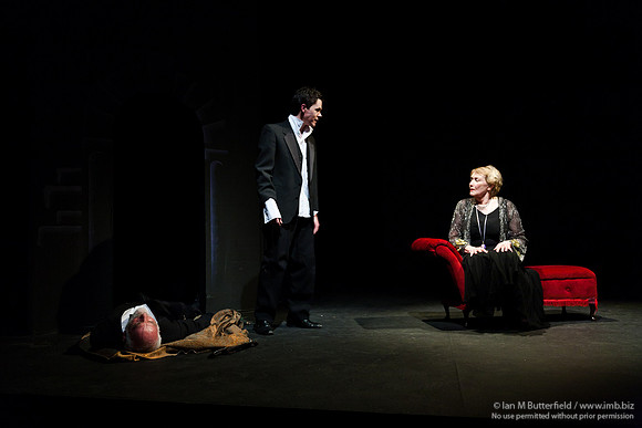 FD0317B-E04079 : Hamlet