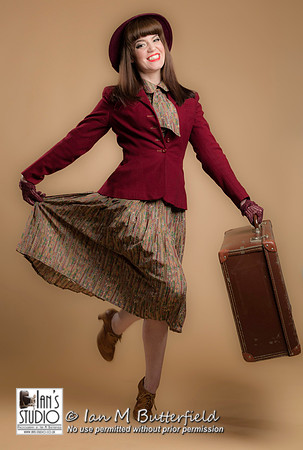 Zoe Page - Vintage Look 1