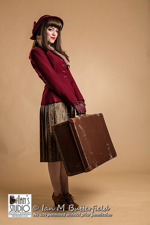 Zoe Page - Vintage Look 1