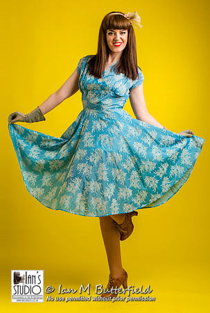 Zoe Page - Vintage Look 2