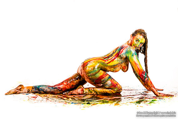 Je55 - a multicoloured paint/slme shoot