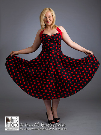 Model Kayleigh Dawson at Ian's Studio