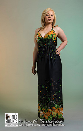 Model Kayleigh Dawson at Ian's Studio