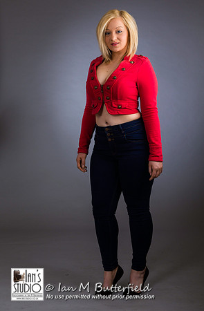 Model Kayleigh Dawson at Ian's Studio