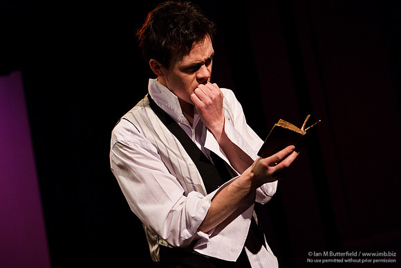 FD0317A-E03916-2 : Hamlet