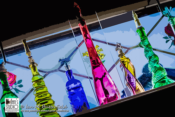 POTD 10 March 2013: Distorted Glass