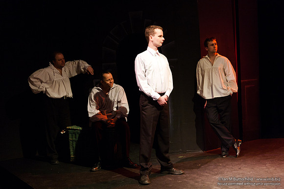 FD0317A-E03939 : Hamlet