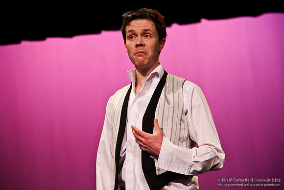 FD0317A-E03962 : Hamlet