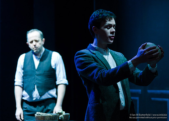 FD0317B-E04167 : Hamlet