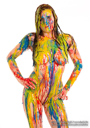 Je55 - a multicoloured paint/slme shoot