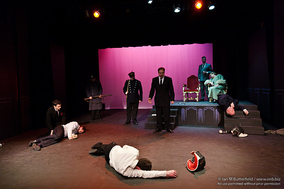 FD0317B-E04254 : Hamlet