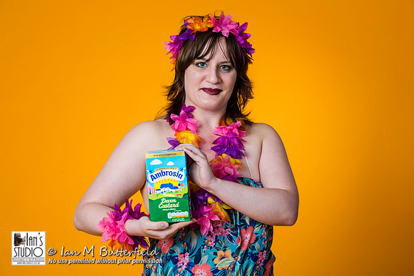 Ambrosia's first messy shoot