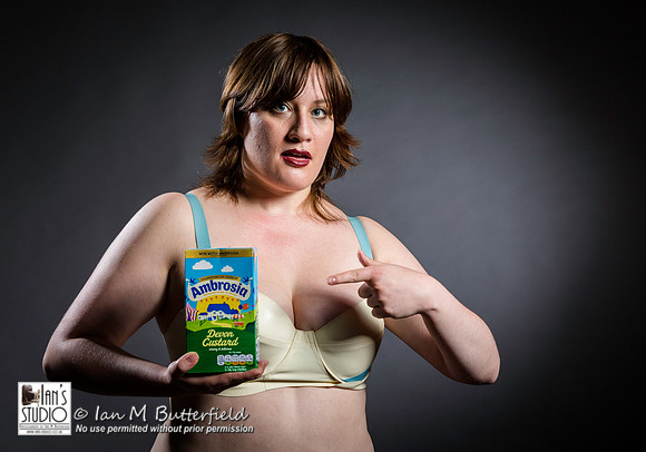 Ambrosia's first messy shoot