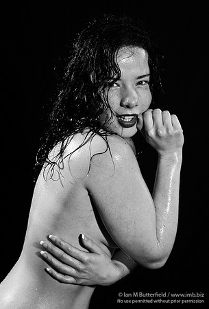Wet-look glamour