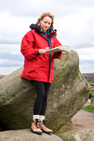 FB0902A-E05218 : Attractve blonde woman studies a map while out walking