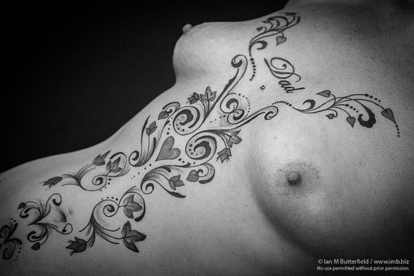 Tattoo Night at Ian's Studio