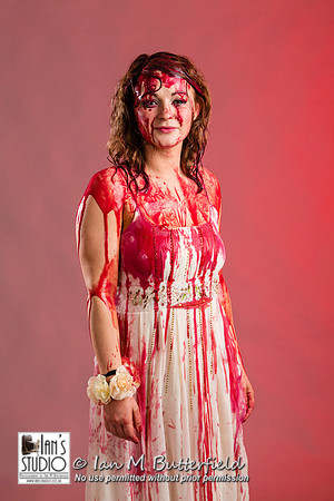 Model Maud as Carrie