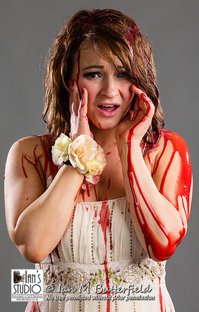 Model Maud as Carrie