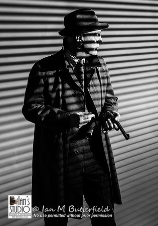 Graham at Film Noir Night