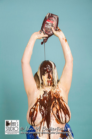 Messy Mia