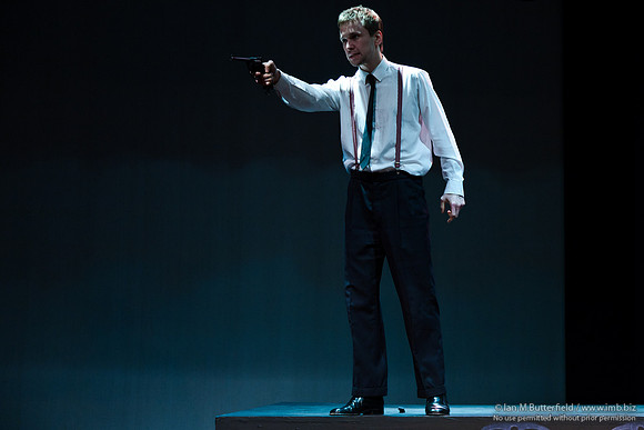 FD0317B-E04119 : Hamlet