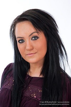 FB0814A-E04351 : Headshot