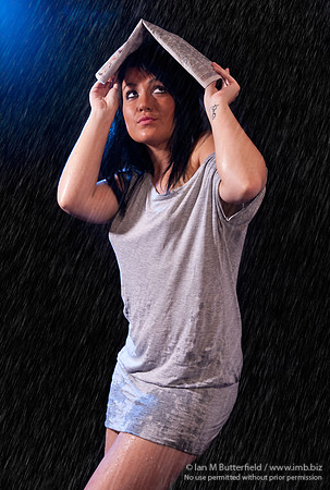 FB0814C-E04608 : Sheltering