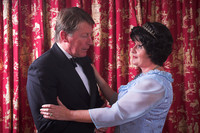 [EY1105A-E06571] Crown Matrimonial - Bertie and Elisabeth, the Duke and Duchess of York