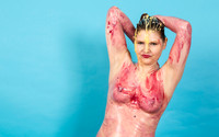 Messy shoot with model KVS