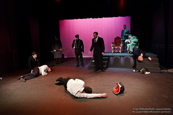 FD0317B-E04253 : Hamlet