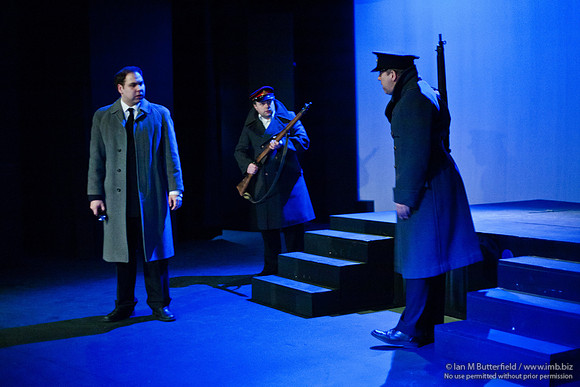 FD0317A-E03762 : Hamlet