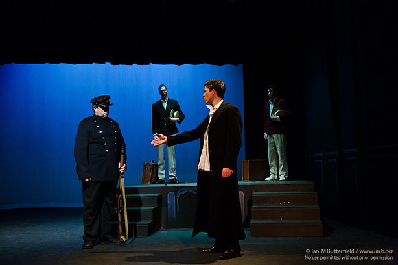 FD0317B-E04102 : Hamlet