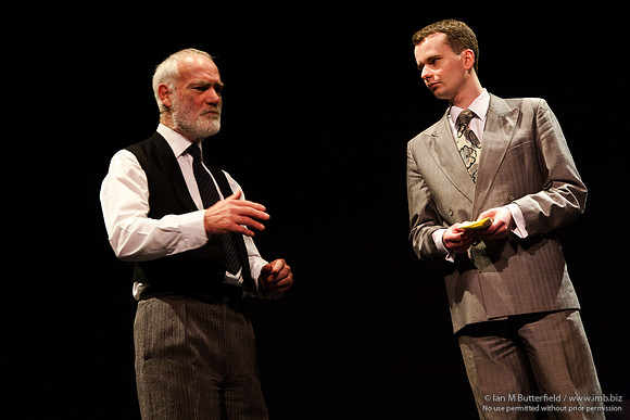 FD0317A-E03877 : Hamlet