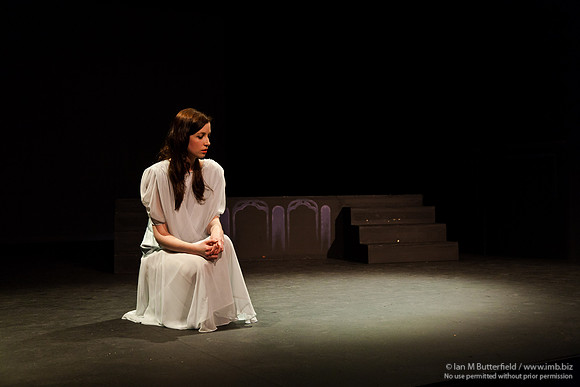 FD0317A-E03998 : Hamlet