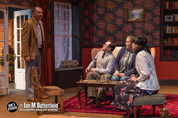 20220120A-R8365
