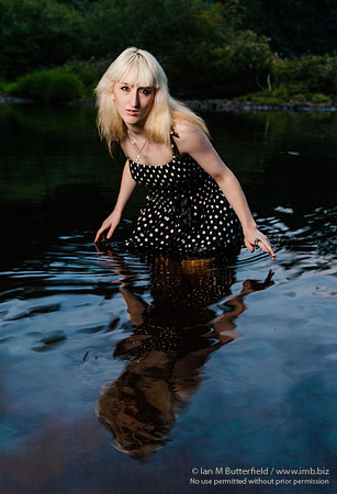20120817A-E18464