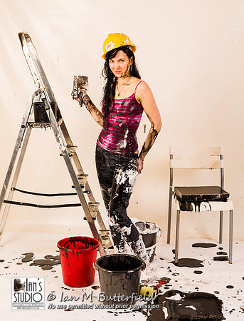 Rahel: Messy Decorator