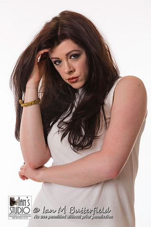 Rhianna Grey at Ian's Studio