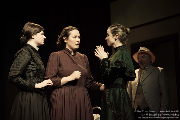 Three Sisters