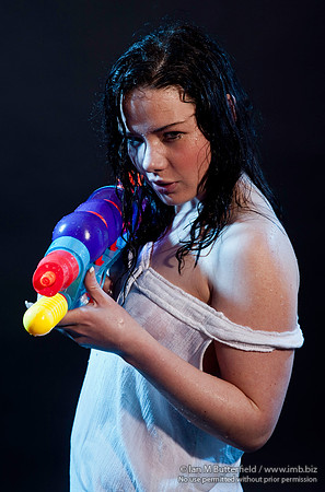 Wet-look glamour